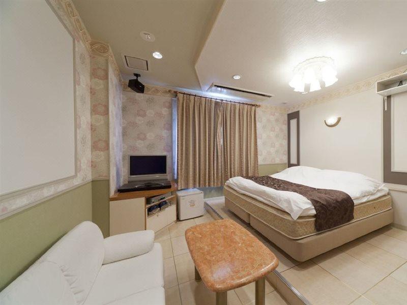Hotel Fine Garden Matsuzaka II (Adults Only) Matsusaka Exterior foto